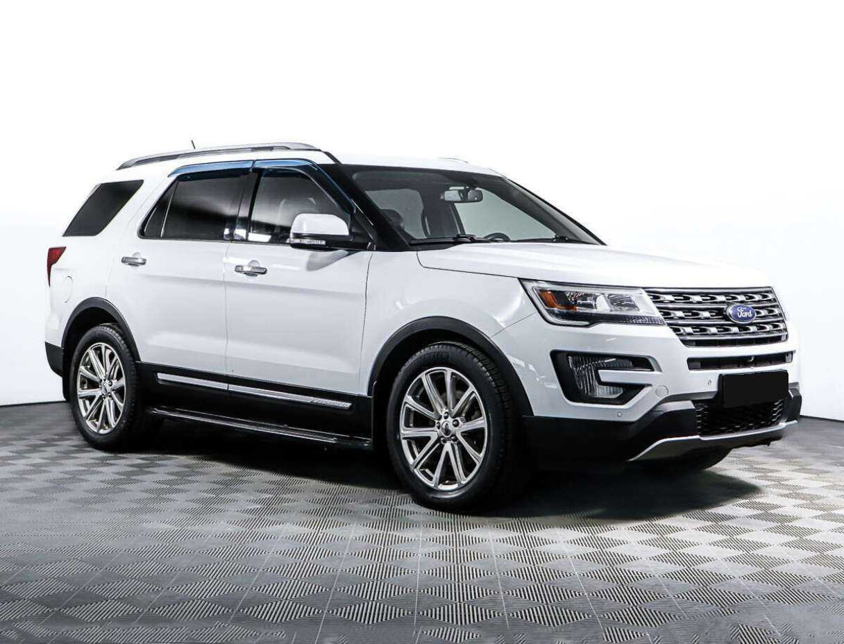Ford Explorer б/у, 2017, Автоматическая. Фото: #2