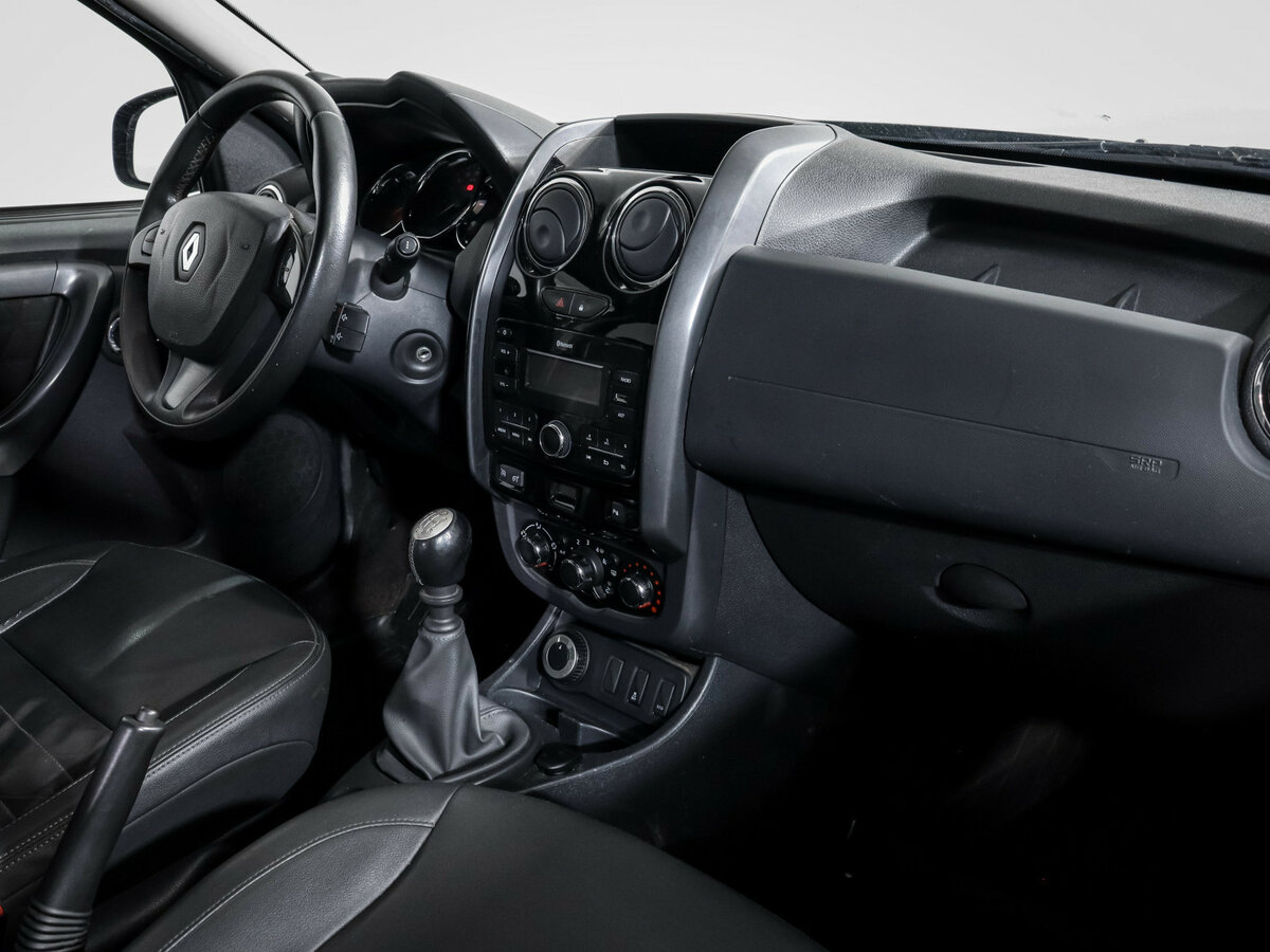 Renault Duster б/у, 2017, Механическая. Фото: #6