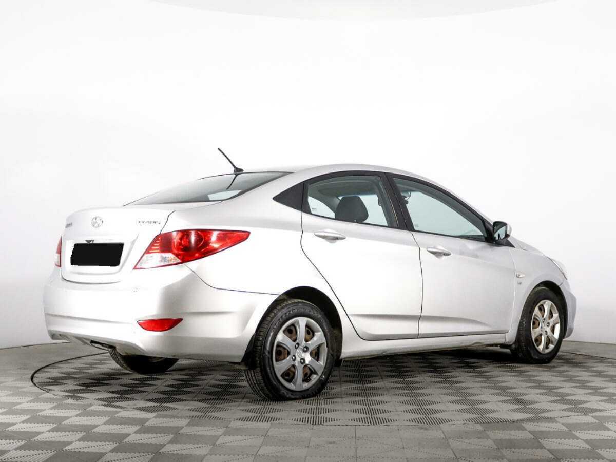 Hyundai Solaris б/у, 2013, Автоматическая. Фото: #4