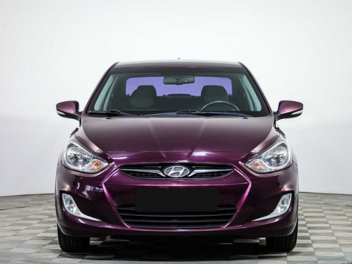 Hyundai Solaris б/у, 2012, Автоматическая. Фото: #0
