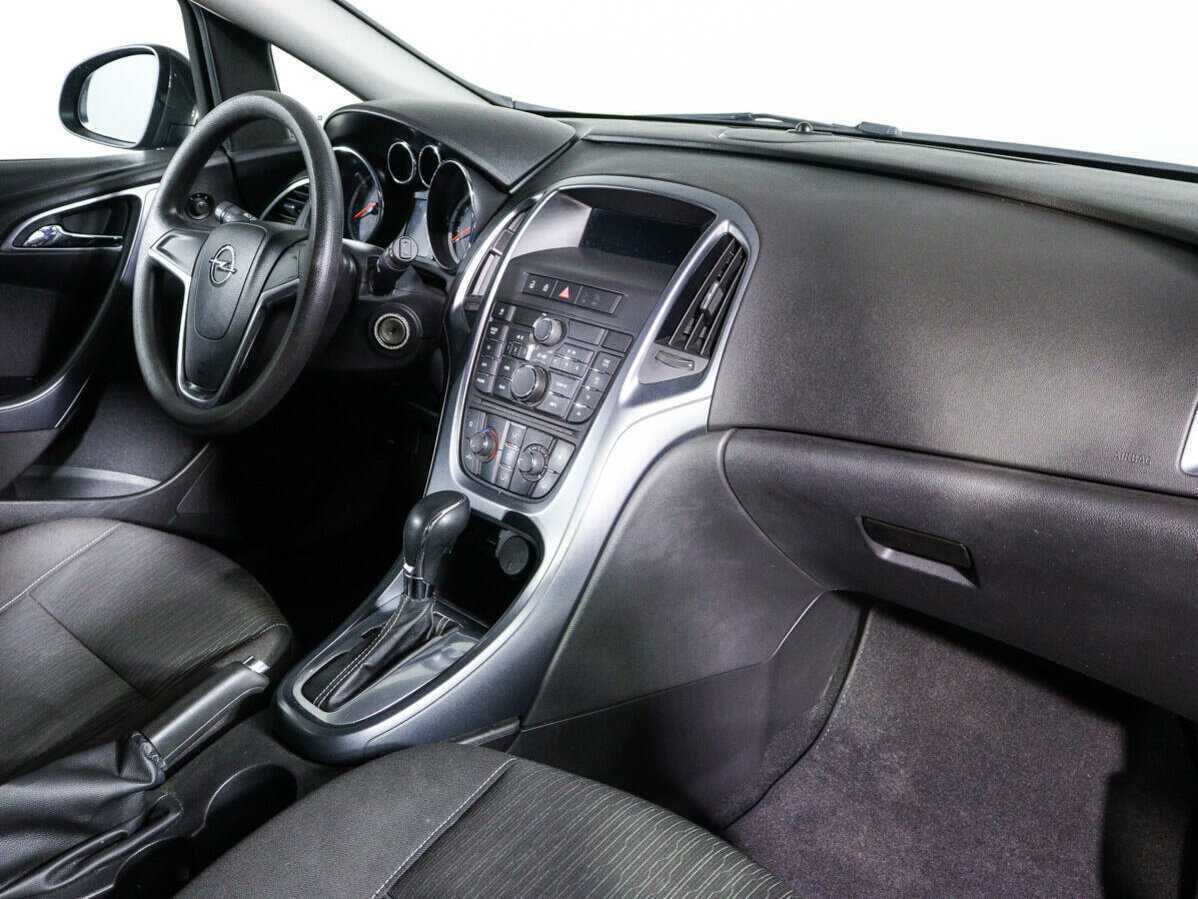 Opel Astra б/у, 2012, Автоматическая. Фото: #8