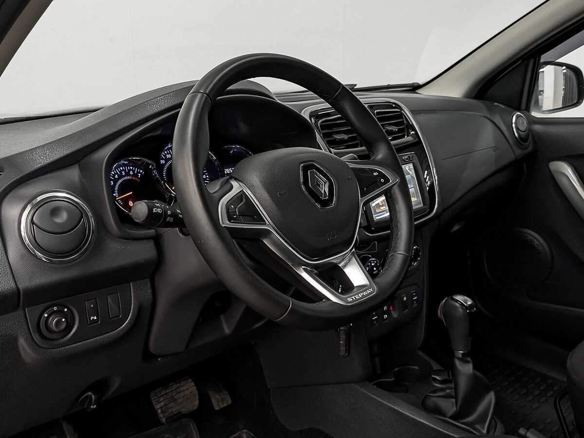 Renault Logan б/у, 2019, Автоматическая. Фото: #14