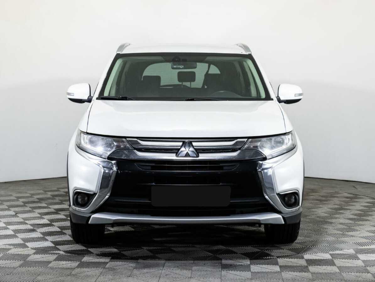 Mitsubishi Outlander б/у, 2017, Вариатор. Фото: #1