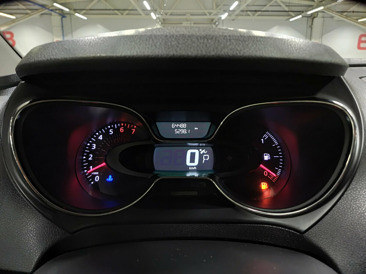 Renault Kaptur б/у, 2018, Автоматическая. Фото: #12