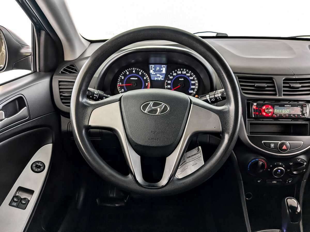 Hyundai Solaris б/у, 2016, Автоматическая. Фото: #19
