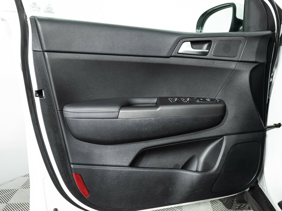 Kia Sportage б/у, 2021, Автоматическая. Фото: #23