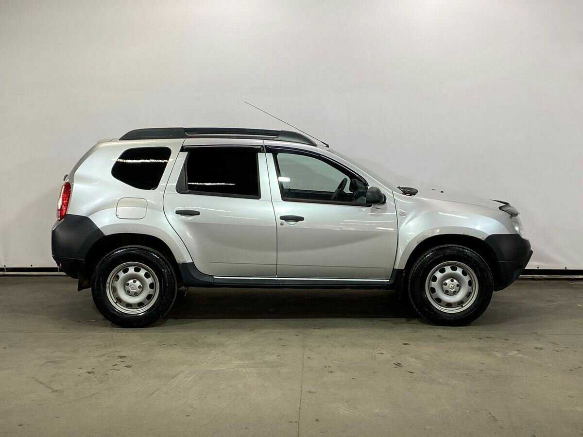 Renault Duster б/у, 2014, Механическая. Фото: #3
