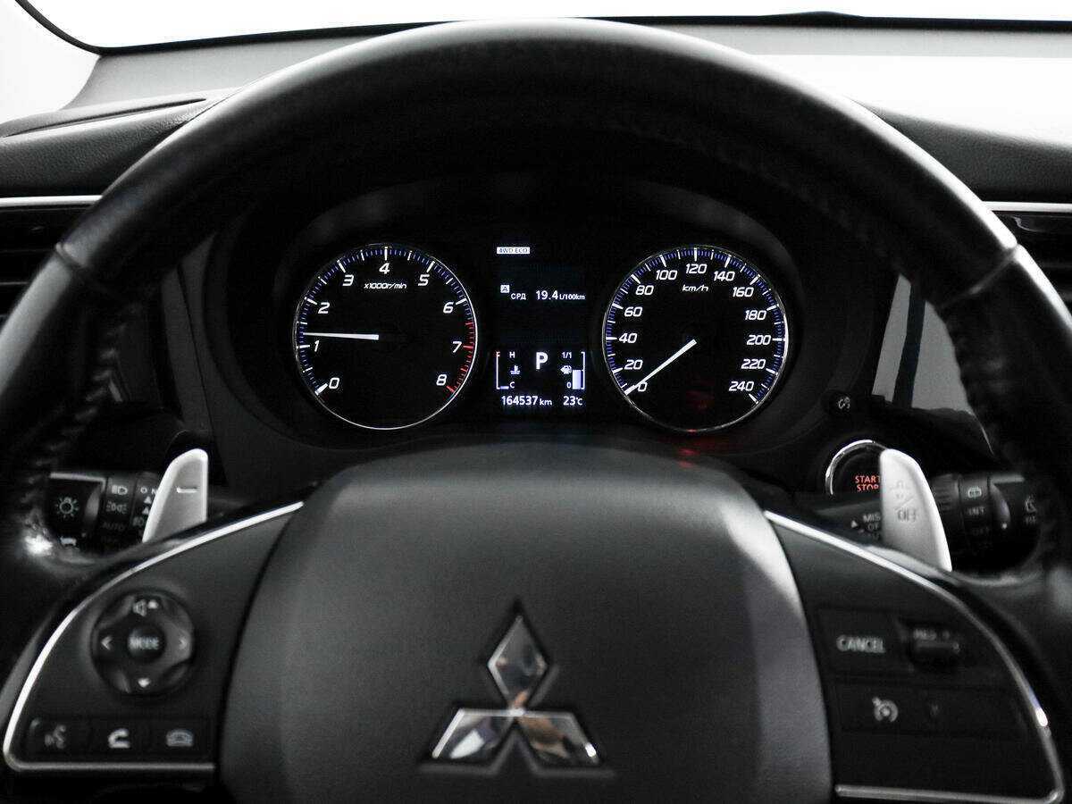 Mitsubishi Outlander б/у, 2016, Вариатор. Фото: #15