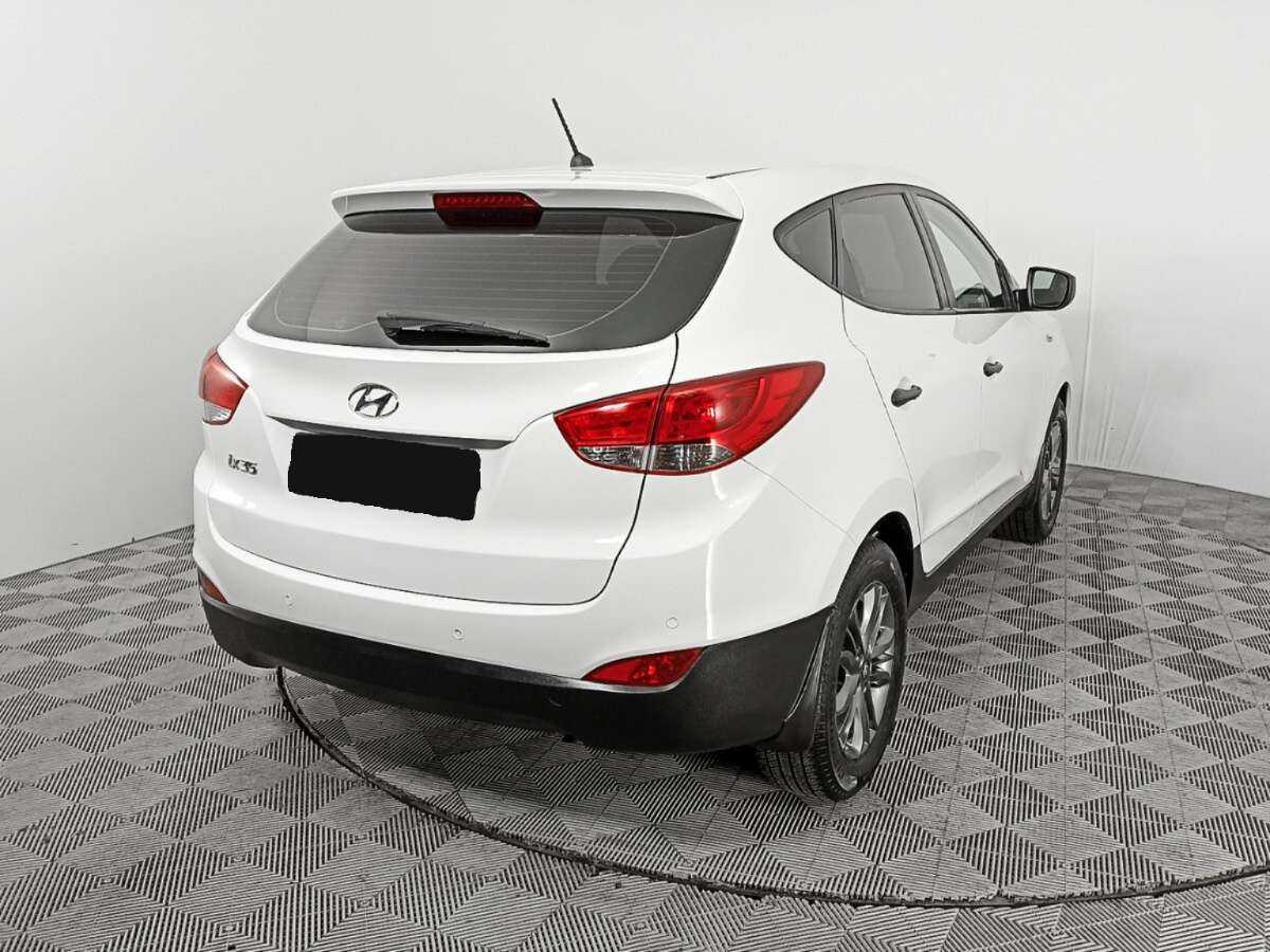 Hyundai ix35 б/у, 2014, Механическая. Фото: #4