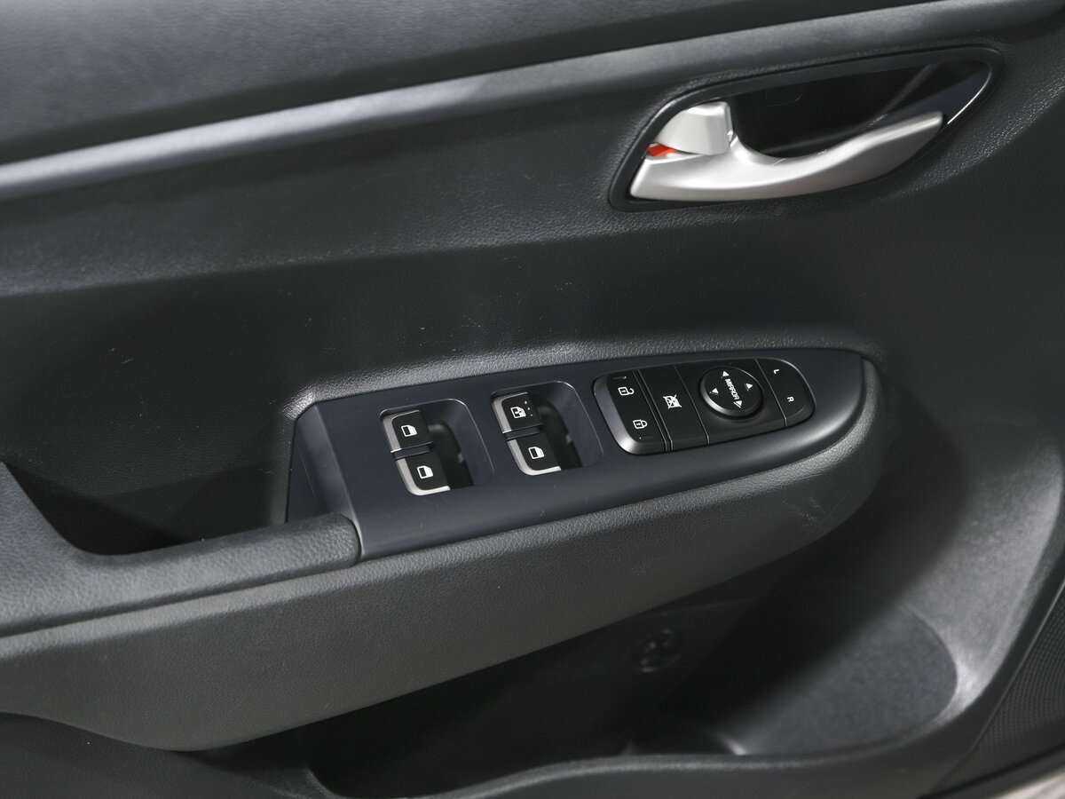 Kia Rio б/у, 2022, Автоматическая. Фото: #16