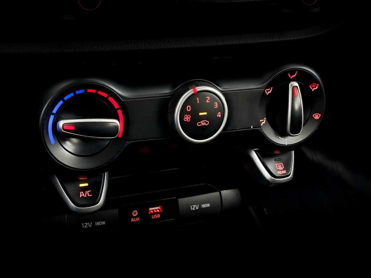 Kia Rio б/у, 2020, Автоматическая. Фото: #22