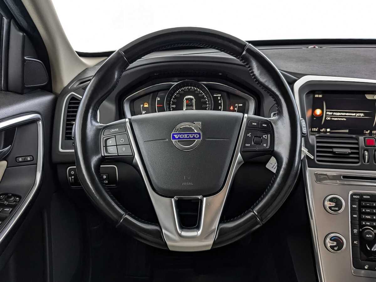 Volvo XC60 б/у, 2017, Автоматическая. Фото: #17