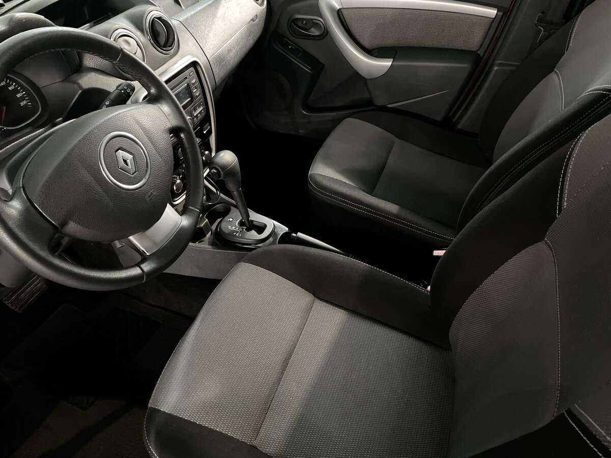 Renault Duster б/у, 2012, Автоматическая. Фото: #13