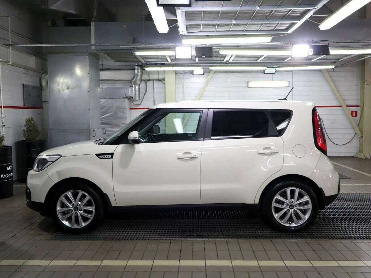 Kia Soul б/у, 2017, Автоматическая. Фото: #4