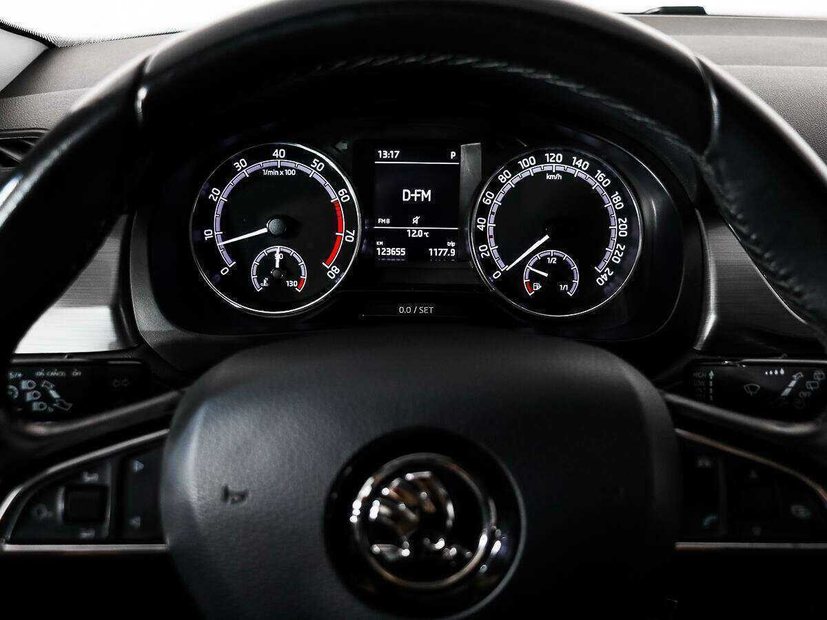 Skoda Rapid б/у, 2017, Роботизированная. Фото: #15