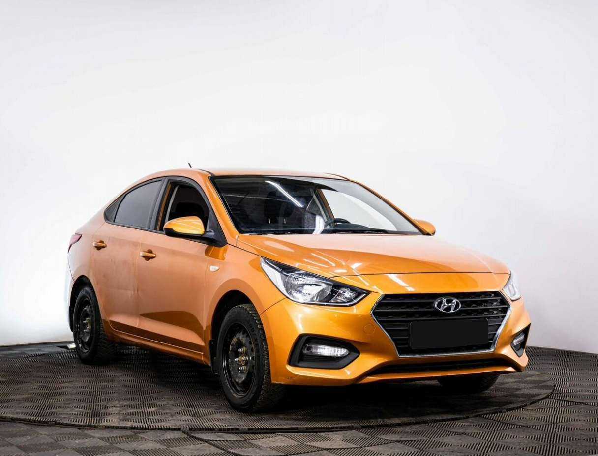 Hyundai Solaris б/у, 2018, Механическая. Фото: #2
