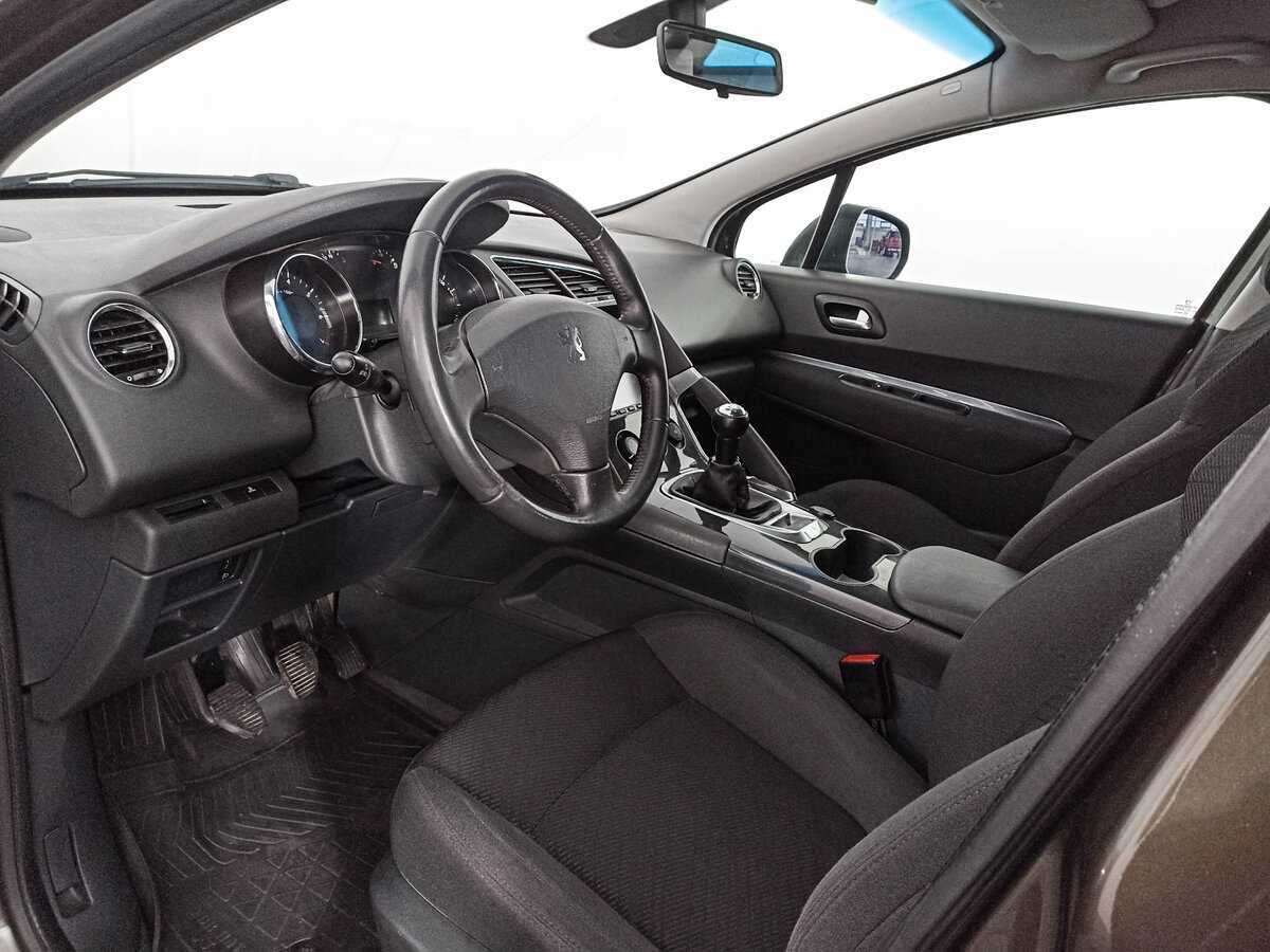 Peugeot 3008 б/у, 2012, Механическая. Фото: #12