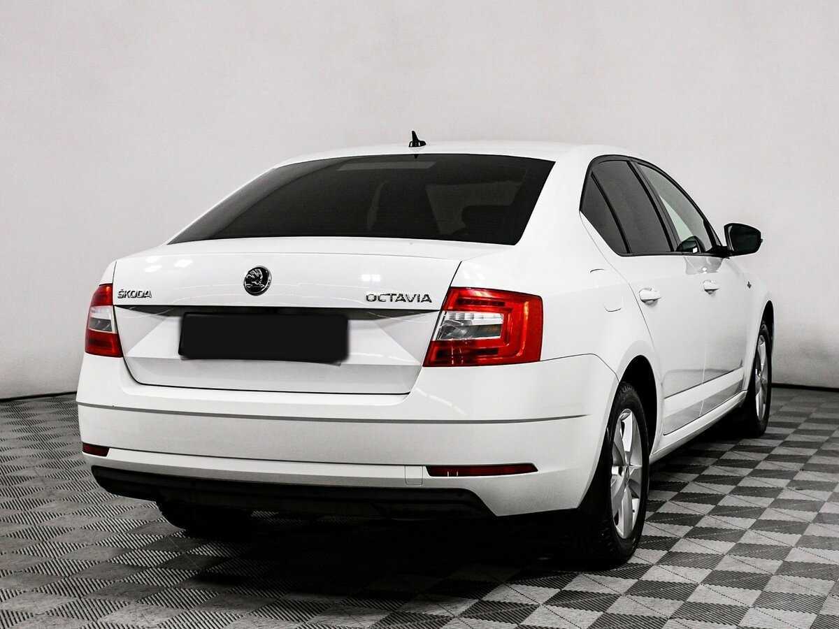 Skoda Octavia б/у, 2019, Роботизированная. Фото: #3