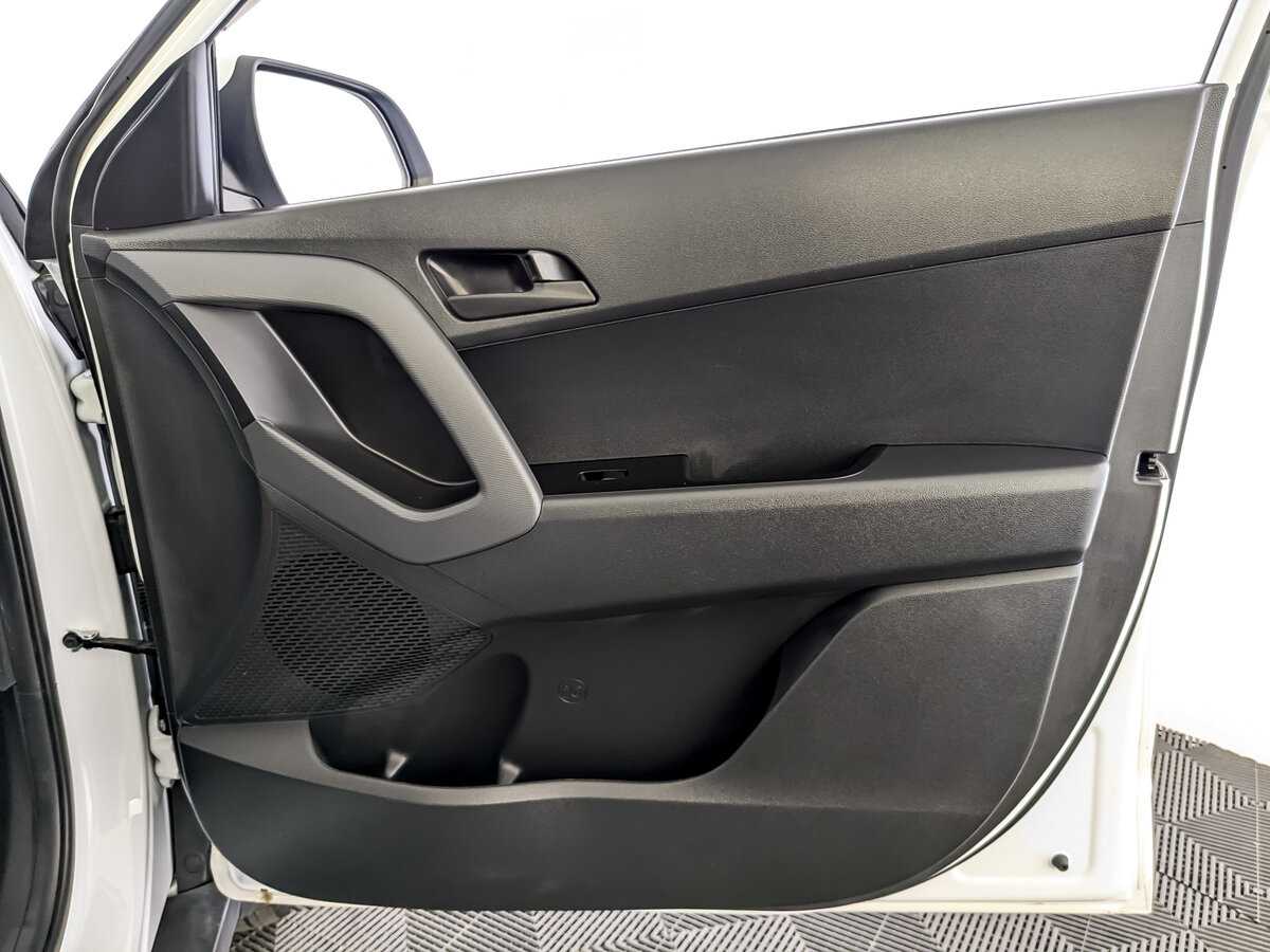Hyundai Creta б/у, 2021, Механическая. Фото: #19