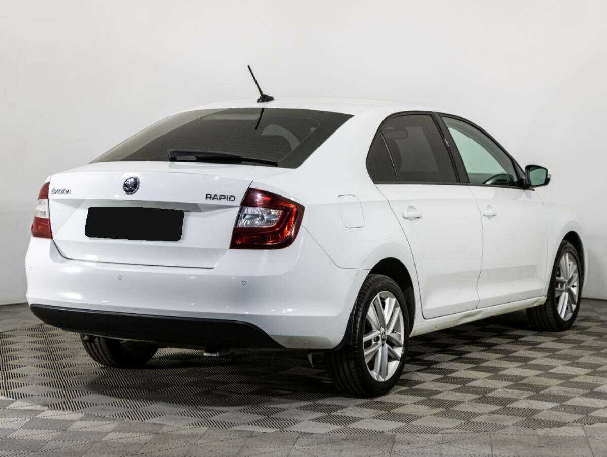 Skoda Rapid б/у, 2017, Механическая. Фото: #3
