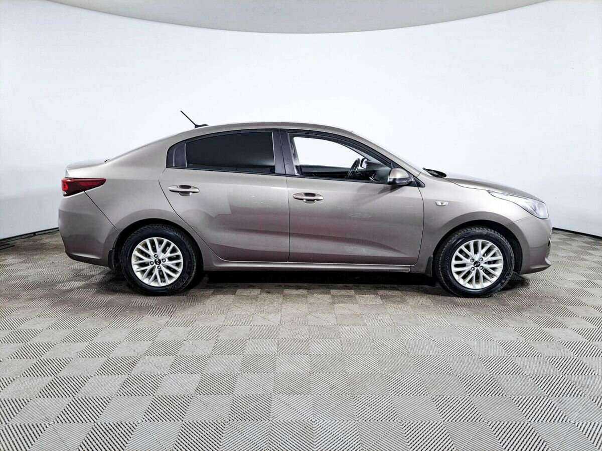 Kia Rio б/у, 2020, Механическая. Фото: #3