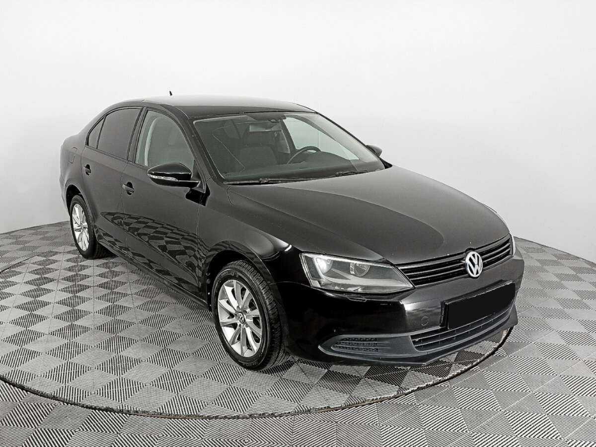 Volkswagen Jetta б/у, 2014, Роботизированная. Фото: #2