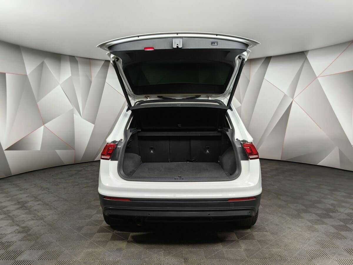 Volkswagen Tiguan б/у, 2018, Роботизированная. Фото: #17