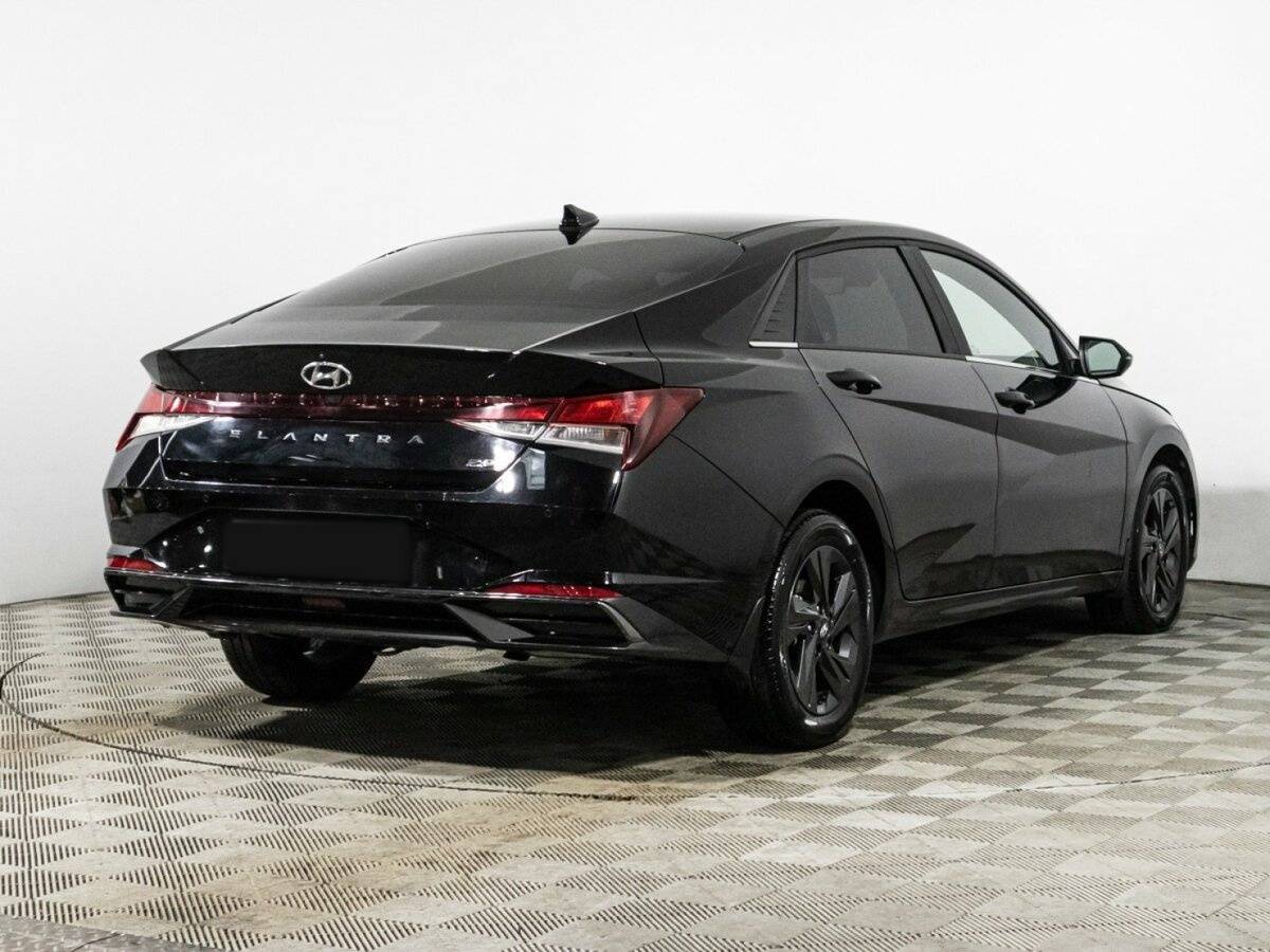 Hyundai Elantra б/у, 2021, Автоматическая. Фото: #4