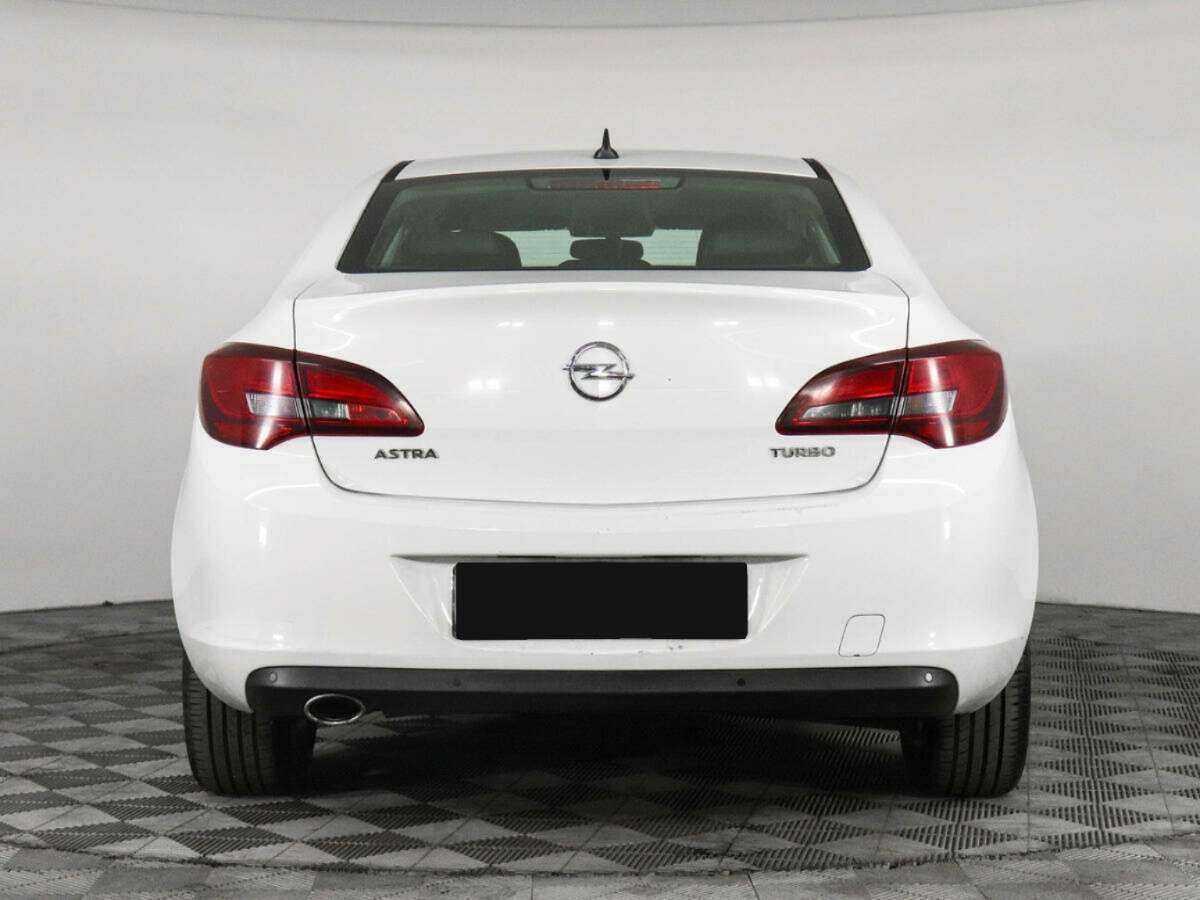 Opel Astra б/у, 2014, Автоматическая. Фото: #5