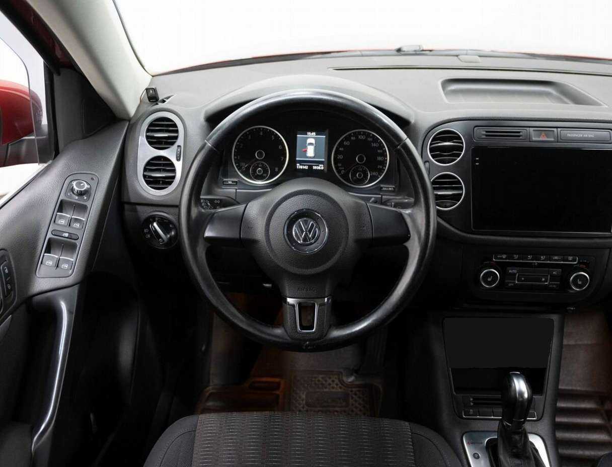 Volkswagen Tiguan б/у, 2012, Автоматическая. Фото: #13