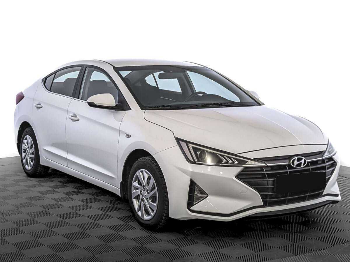 Hyundai Elantra б/у, 2020, Автоматическая. Фото: #2