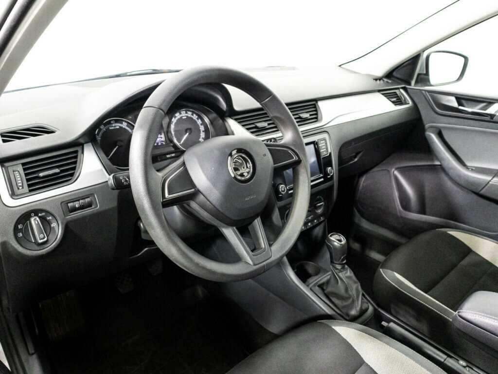 Skoda Rapid б/у, 2018, Механическая. Фото: #10