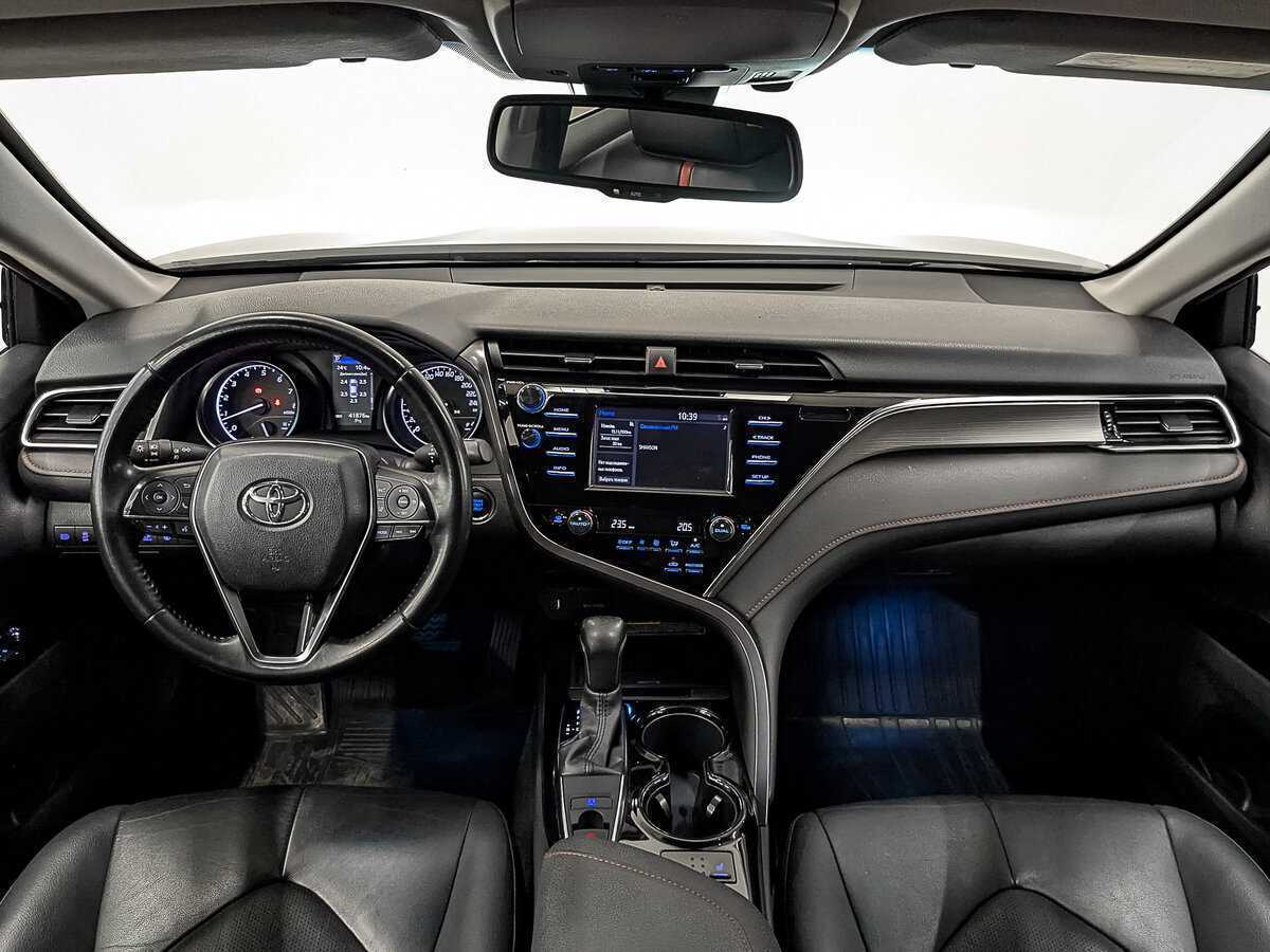 Toyota Camry б/у, 2020, Автоматическая. Фото: #13
