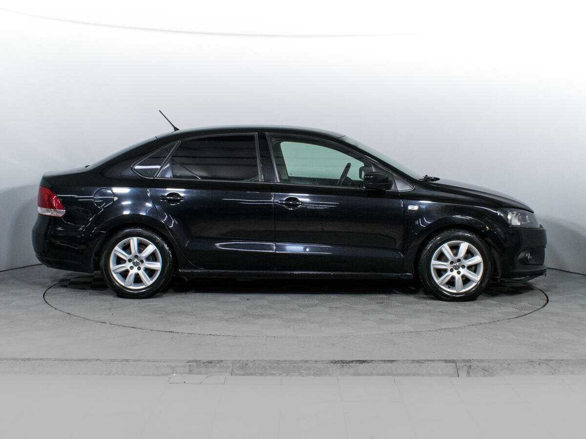 Volkswagen Polo б/у, 2014, Механическая. Фото: #3