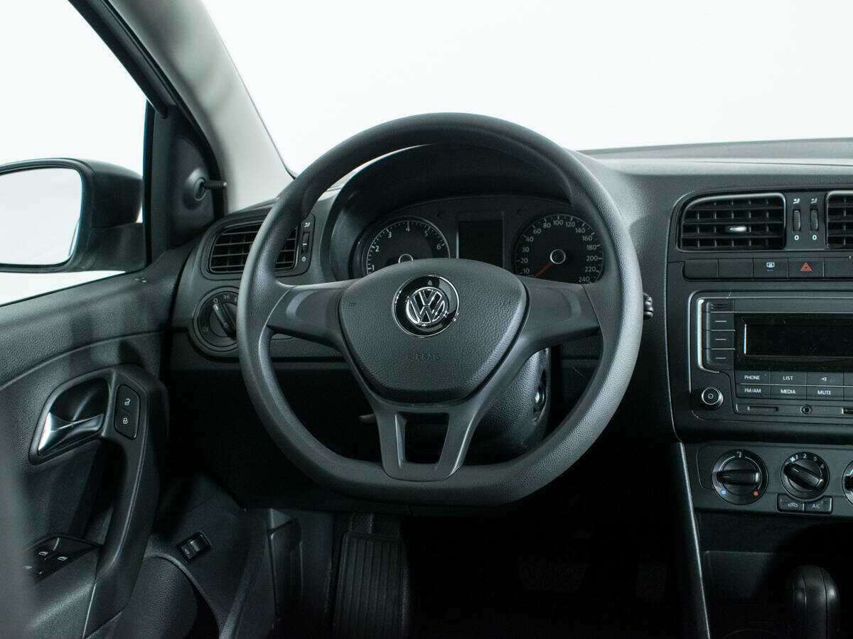 Volkswagen Polo б/у, 2019, Автоматическая. Фото: #13