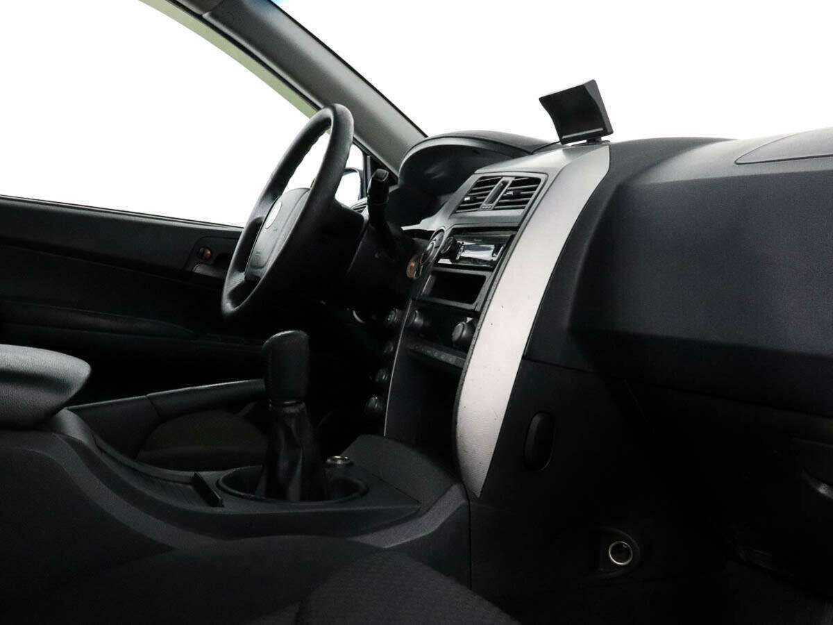SsangYong Kyron б/у, 2012, Механическая. Фото: #6