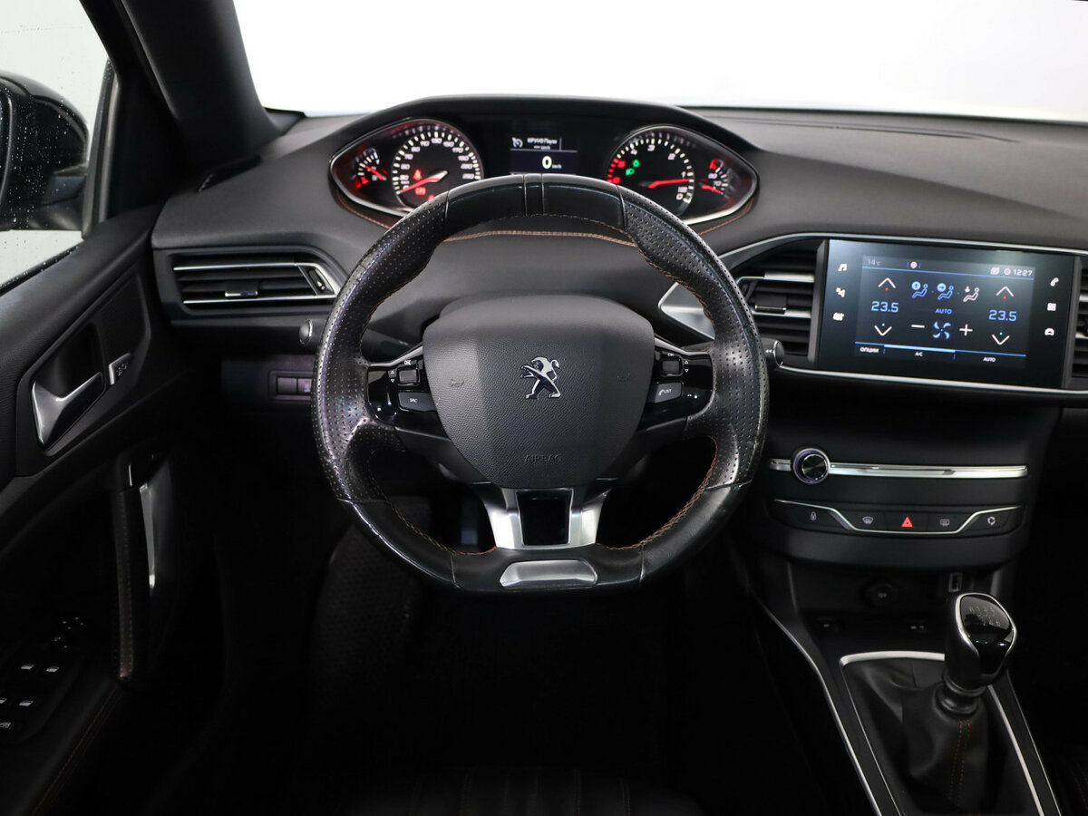 Peugeot 308 б/у, 2019, Механическая. Фото: #7