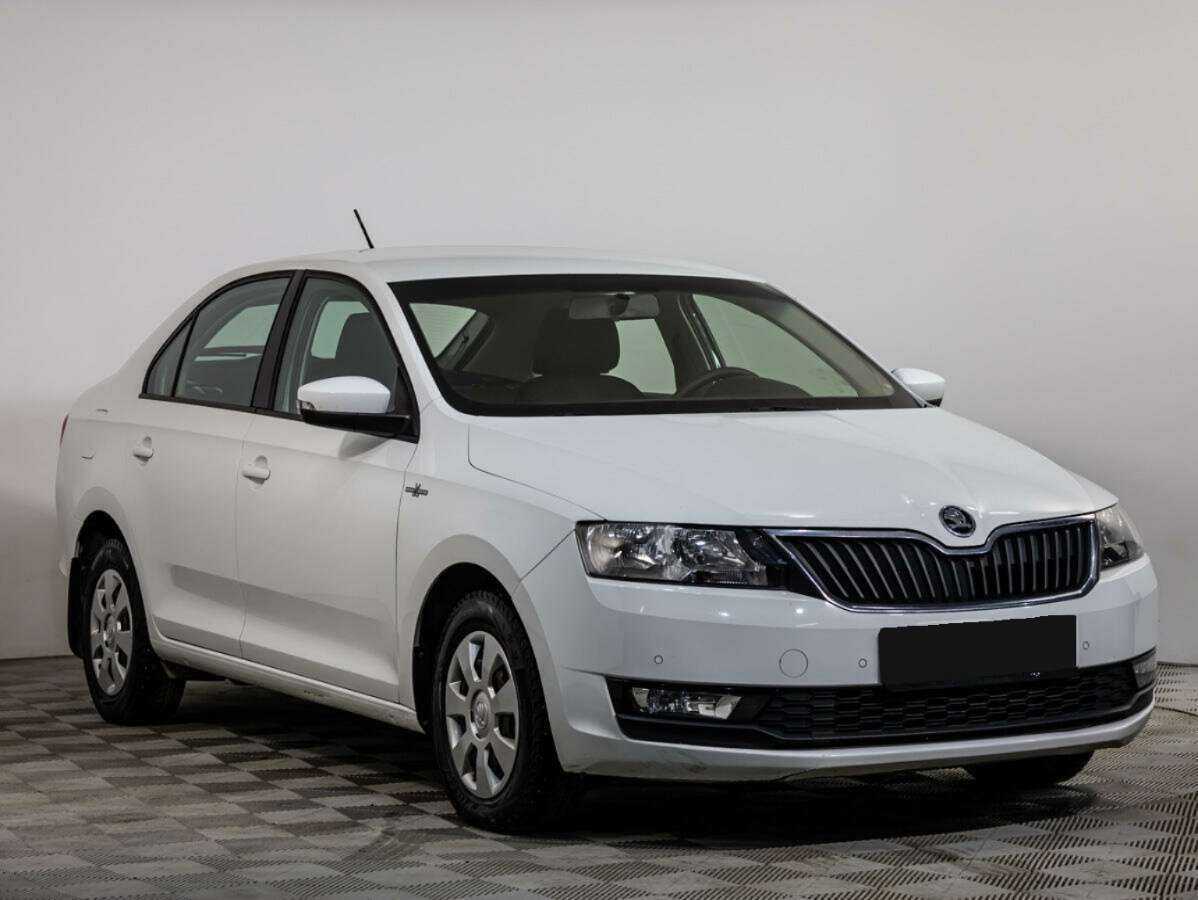 Skoda Rapid б/у, 2018, Механическая. Фото: #1