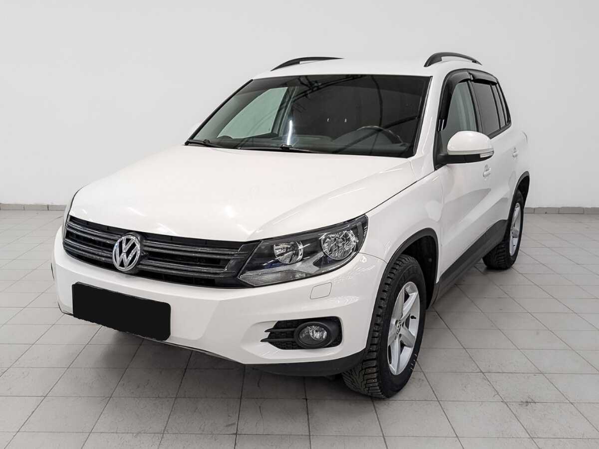 Volkswagen Tiguan б/у, 2013, Автоматическая. Фото: #0