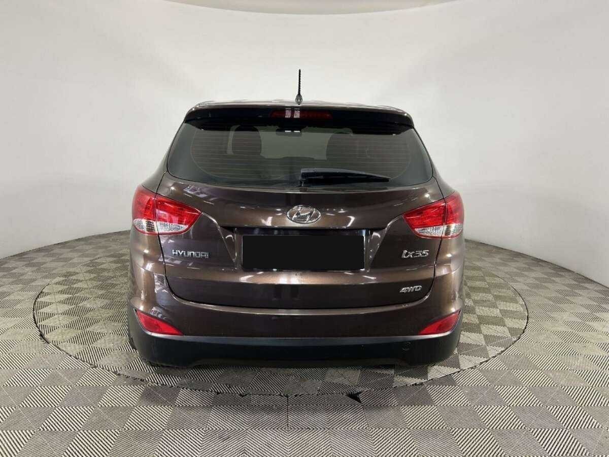 Hyundai ix35 б/у, 2013, Автоматическая. Фото: #2