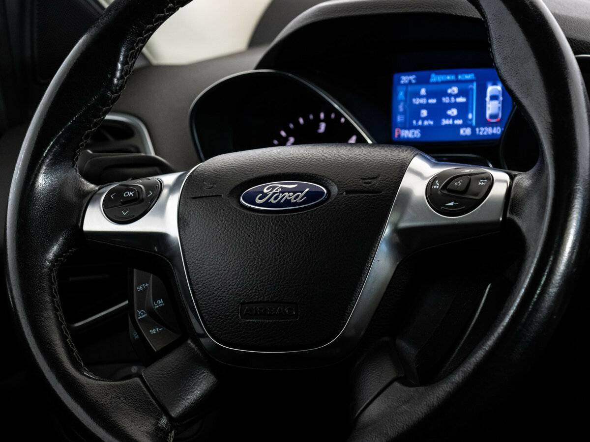 Ford Kuga б/у, 2013, Роботизированная. Фото: #9