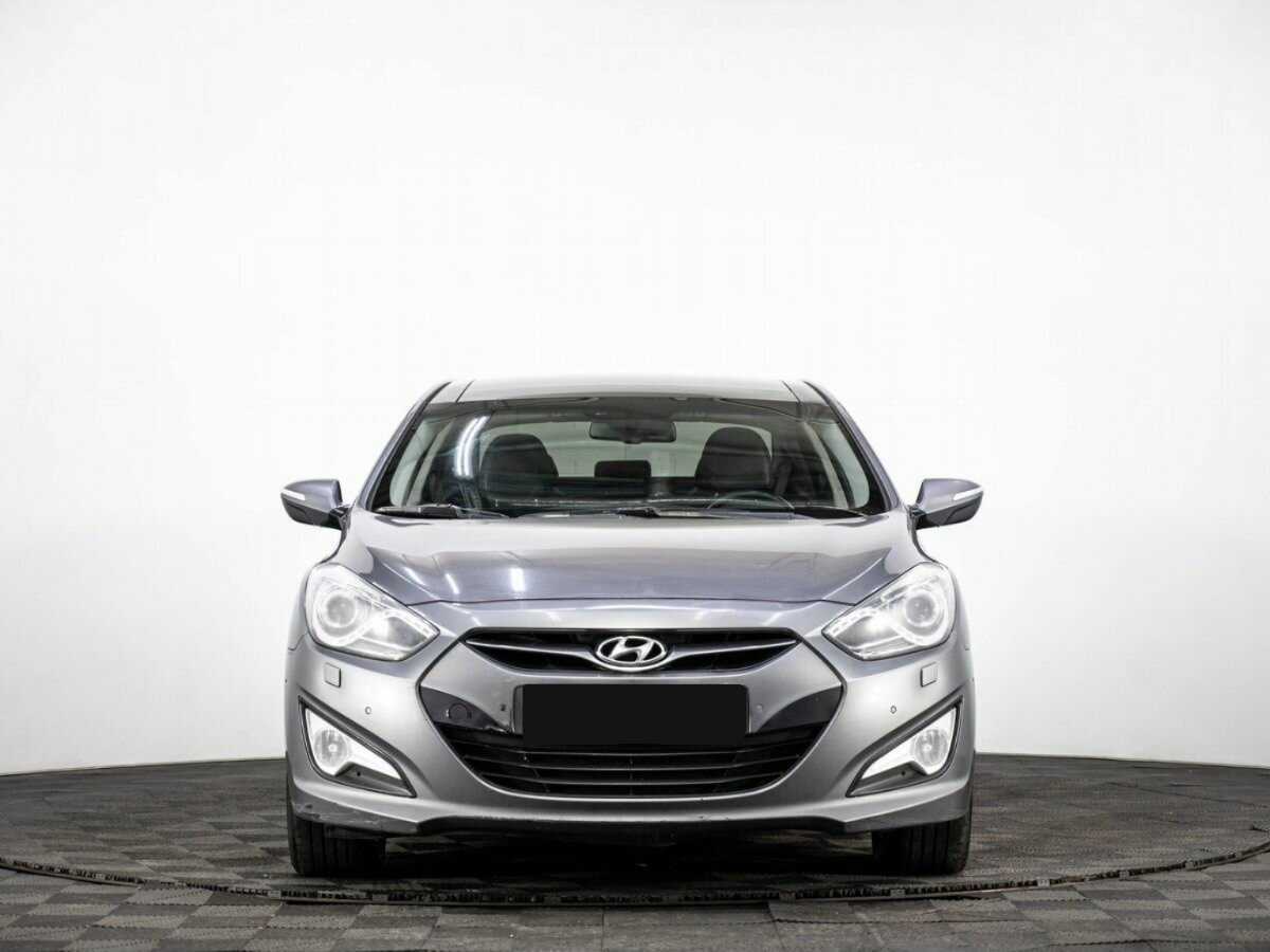 Hyundai i40 б/у, 2012, Автоматическая. Фото: #1