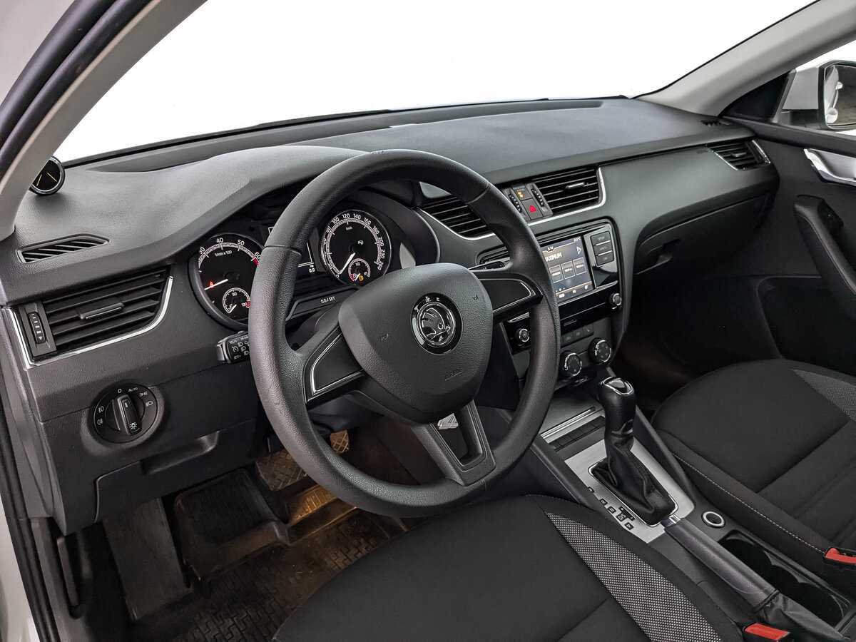 Skoda Octavia б/у, 2019, Автоматическая. Фото: #14