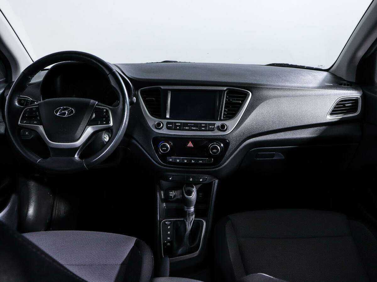 Hyundai Solaris б/у, 2018, Автоматическая. Фото: #9