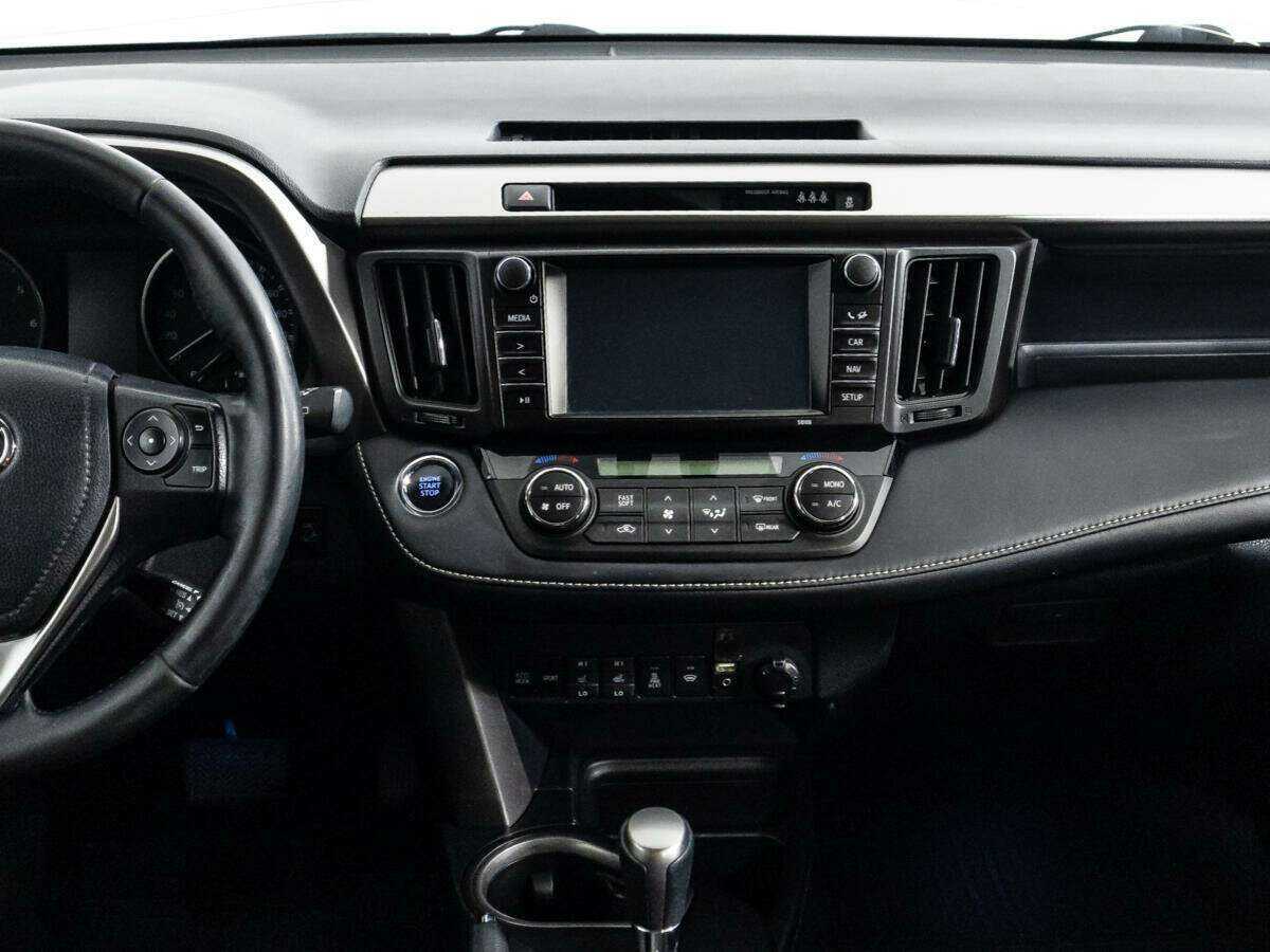 Toyota RAV4 б/у, 2018, Автоматическая. Фото: #13