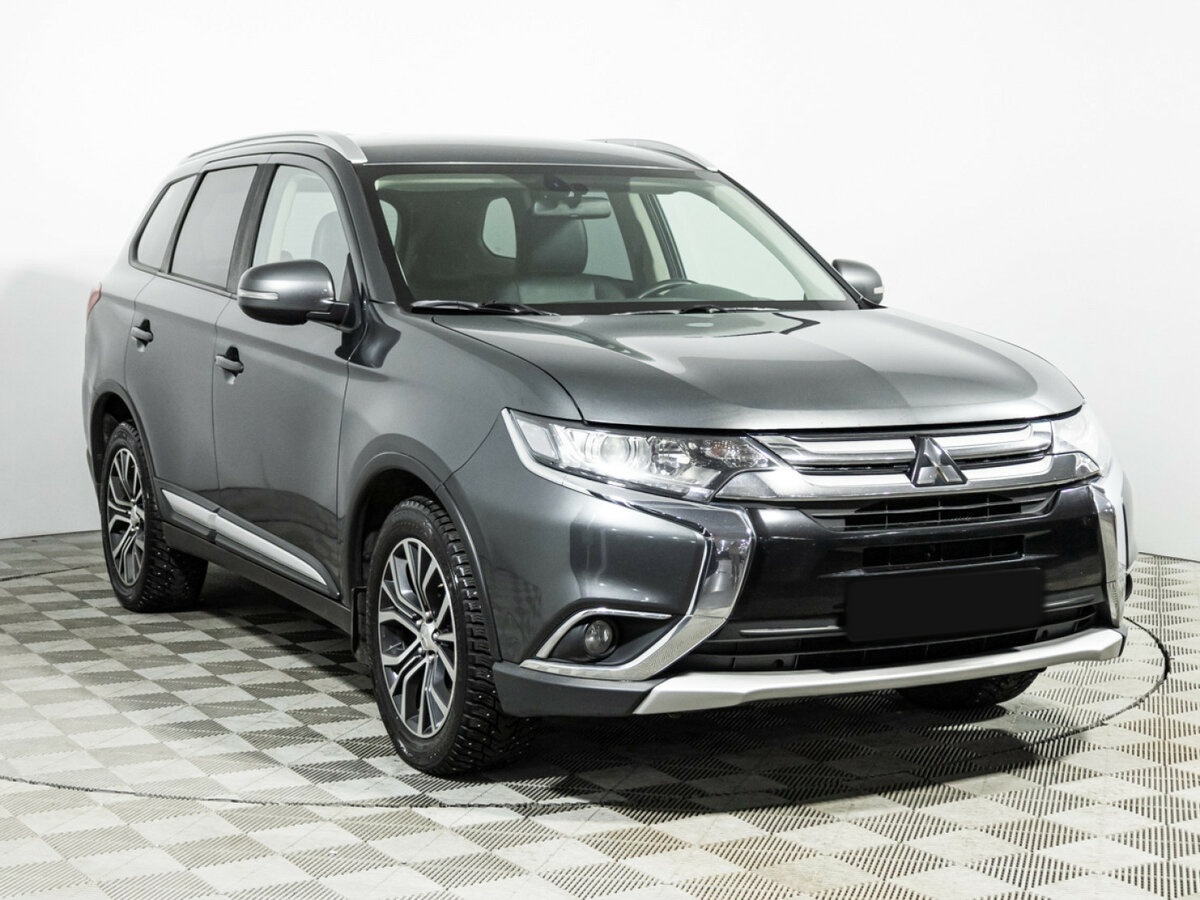 Mitsubishi Outlander б/у, 2017, Вариатор. Фото: #2
