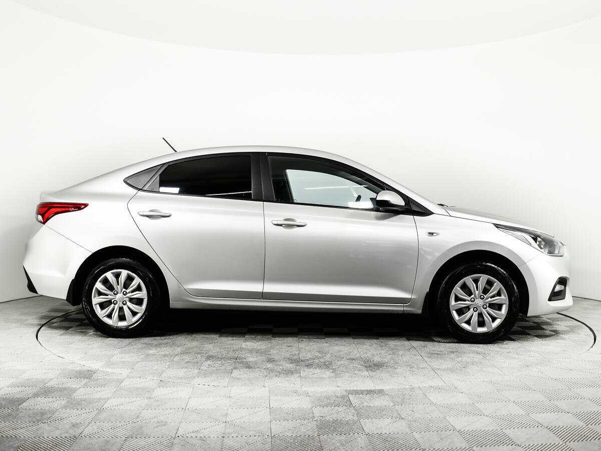 Hyundai Solaris б/у, 2017, Автоматическая. Фото: #3