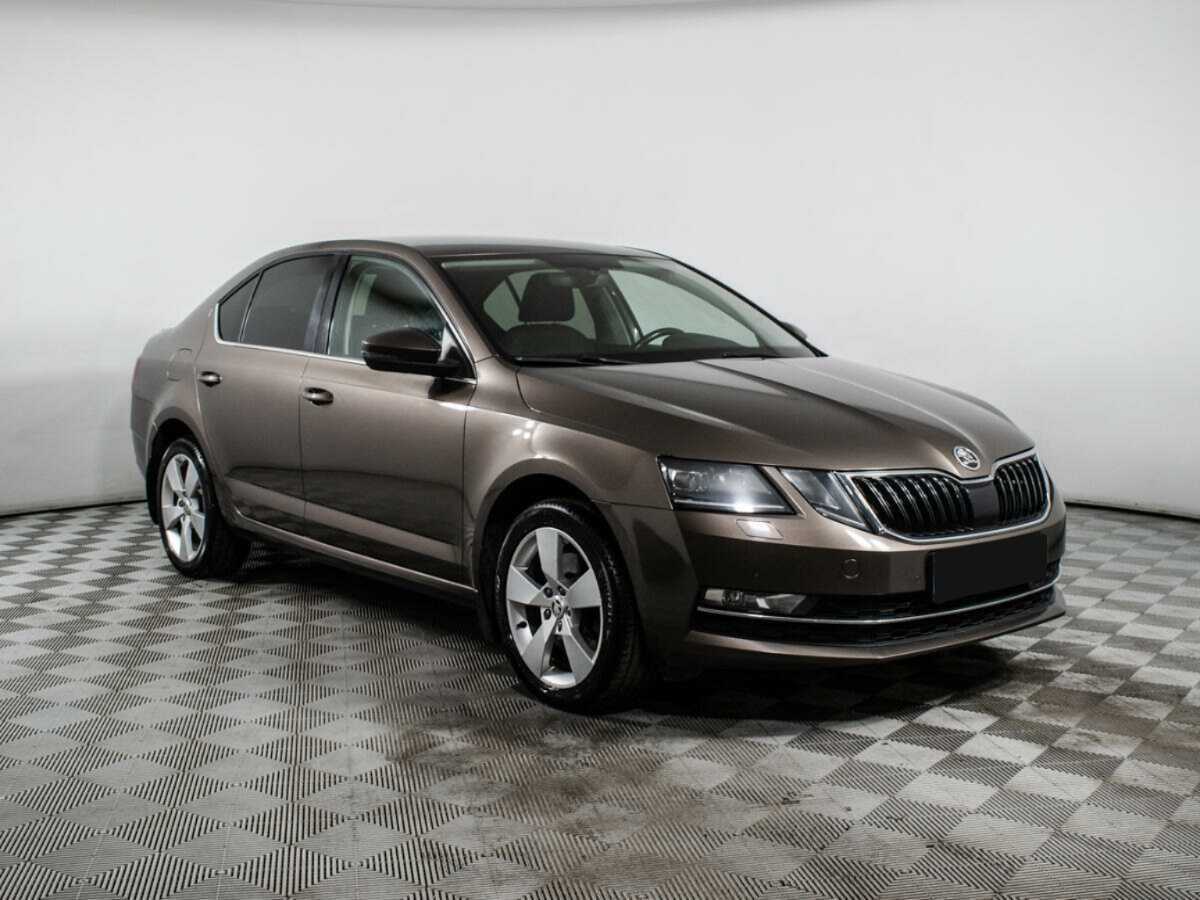Skoda Octavia б/у, 2018, Роботизированная. Фото: #2