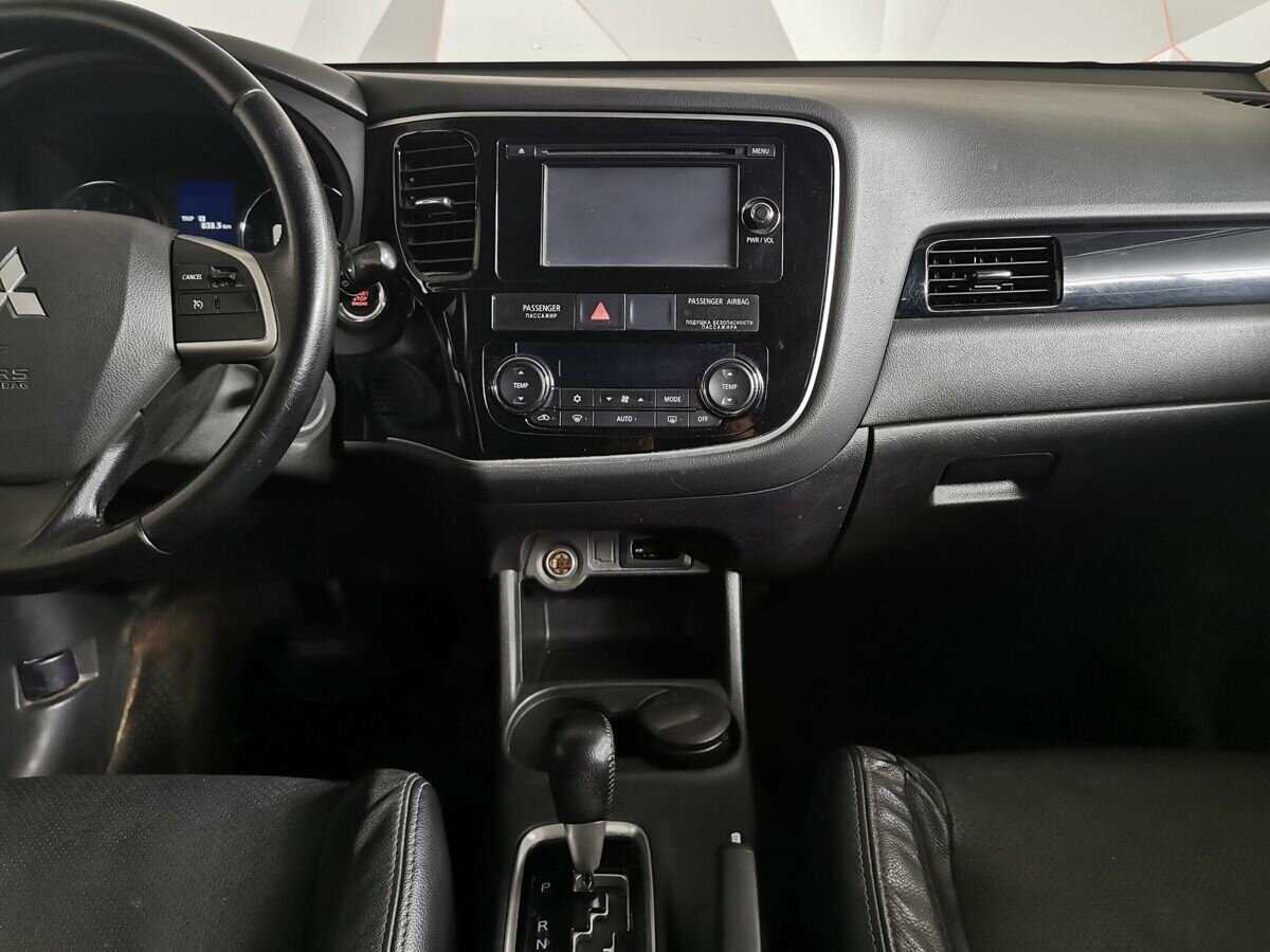 Mitsubishi Outlander б/у, 2014, Вариатор. Фото: #10