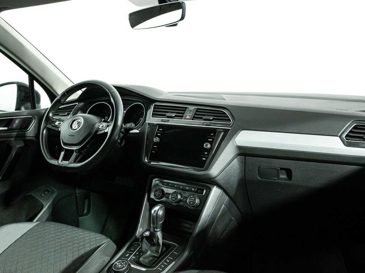 Volkswagen Tiguan б/у, 2017, Роботизированная. Фото: #8